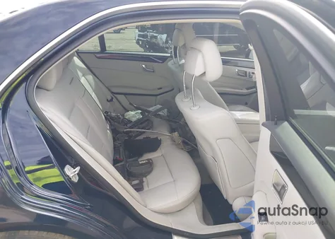 2014 Mercedes-Benz E 350 z USA, uszkodzony, nr VIN WDDHF5KB8EA984695